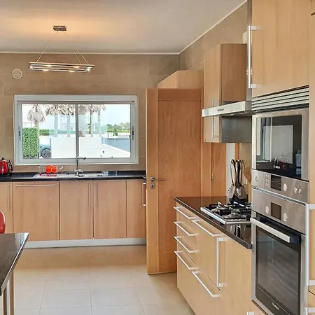 Villa Fantastica Com Vista Mar E Golfe, Del Rey, Obidos