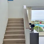 Vila Fantastica Com Vista Mar E Golfe, Del Rey, Obidos