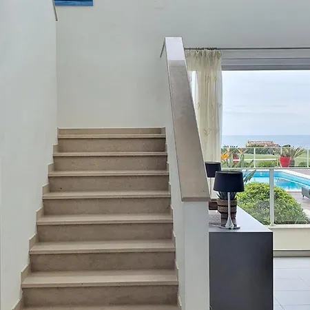 Villa Fantástica Com Vista Mar E Golfe, Del Rey, óbidos
