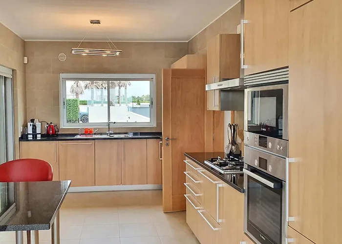 别墅 Fantastica Com Vista Mar E Golfe, Del Rey, Obidos